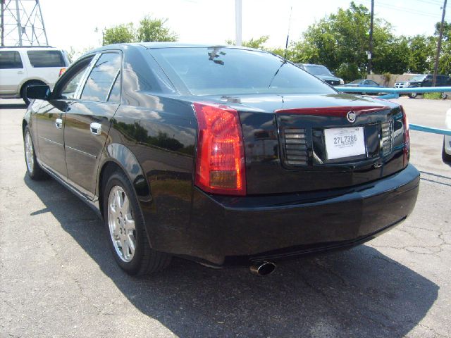 Cadillac CTS 2003 photo 3