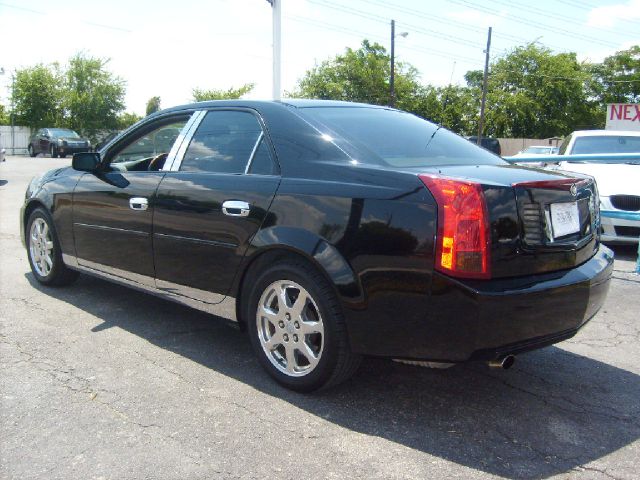 Cadillac CTS 2003 photo 4