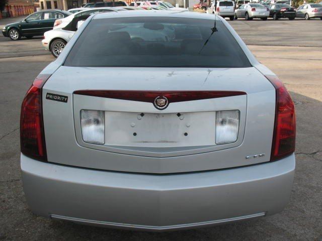 Cadillac CTS 2003 photo 4