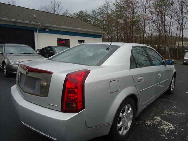 Cadillac CTS 2003 photo 7