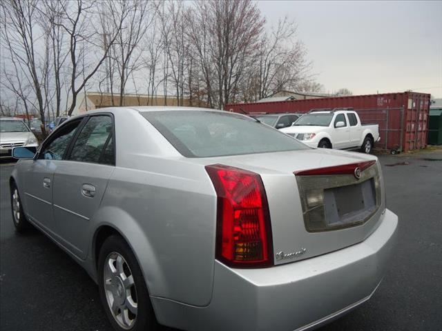 Cadillac CTS 2003 photo 8