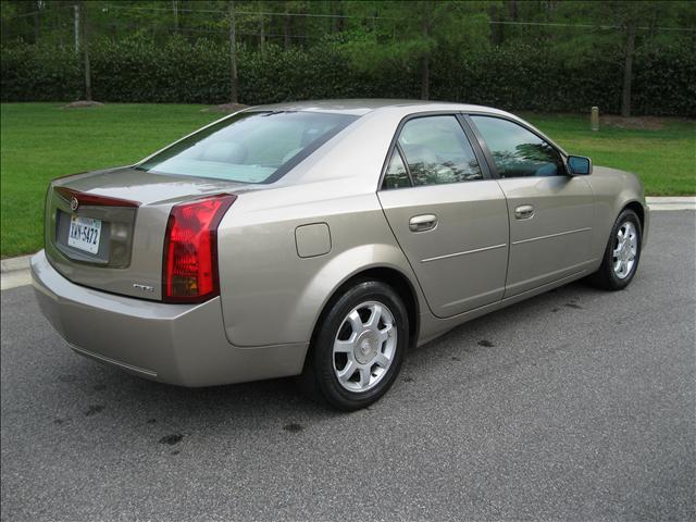 Cadillac CTS 2003 photo 2