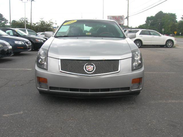 Cadillac CTS 2003 photo 2