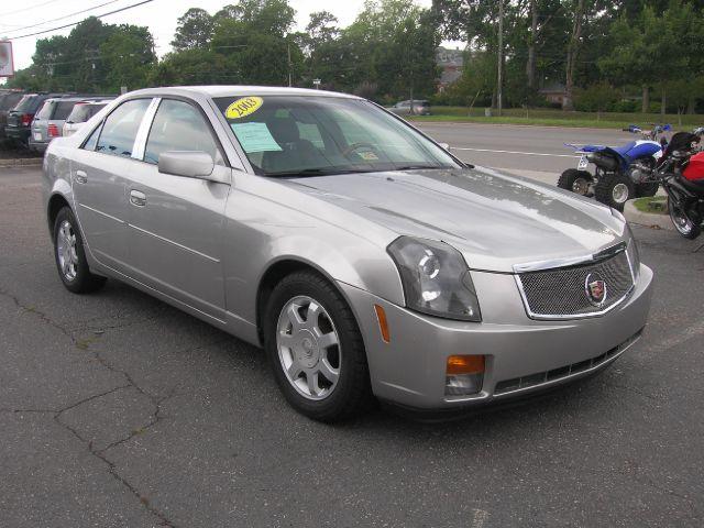 Cadillac CTS 2003 photo 3