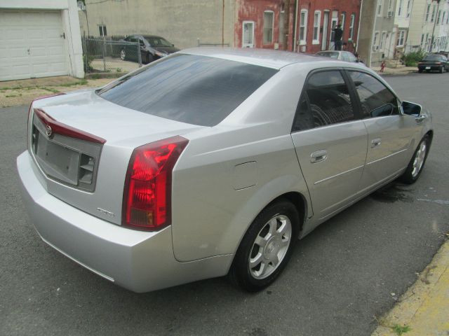 Cadillac CTS 2003 photo 1