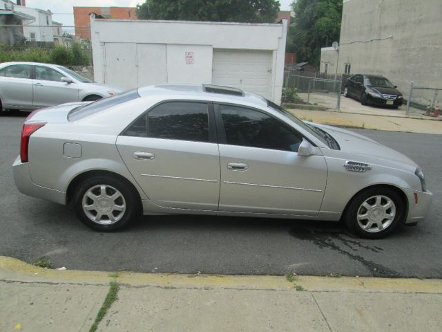 Cadillac CTS 2003 photo 4