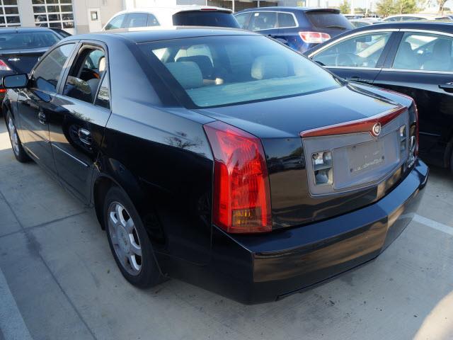 Cadillac CTS 2003 photo 2