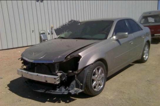 Cadillac CTS 2003 photo 2