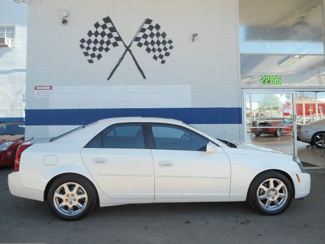 Cadillac CTS 2003 photo 1