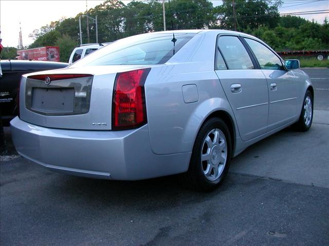 Cadillac CTS 2003 photo 3