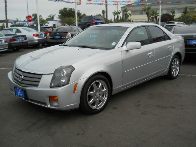 Cadillac CTS 2003 photo 1