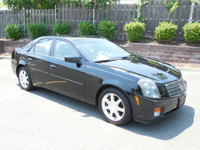 Cadillac CTS 2004 photo 14