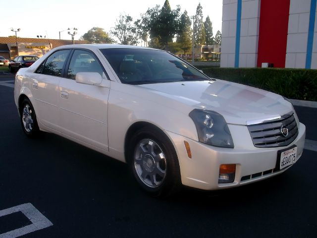 Cadillac CTS Base Sedan