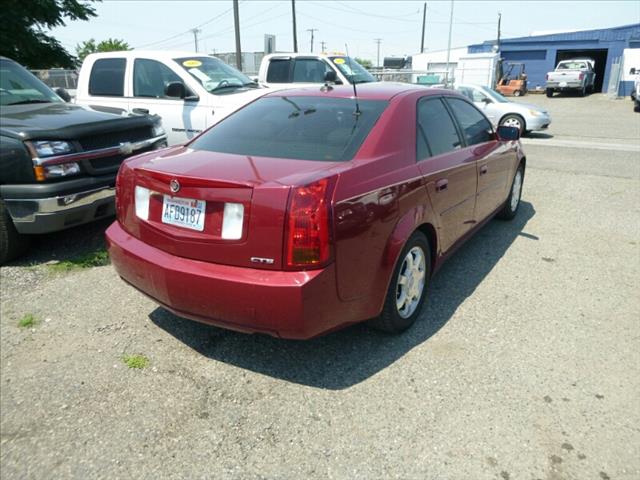 Cadillac CTS 2004 photo 3