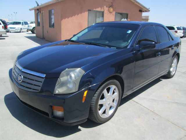 Cadillac CTS 2004 photo 2