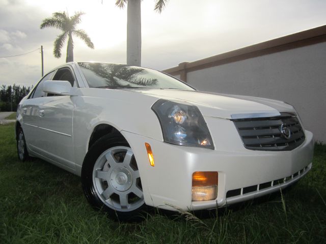 Cadillac CTS Base Sedan