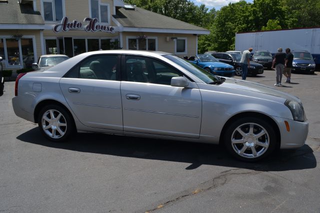 Cadillac CTS 2004 photo 7