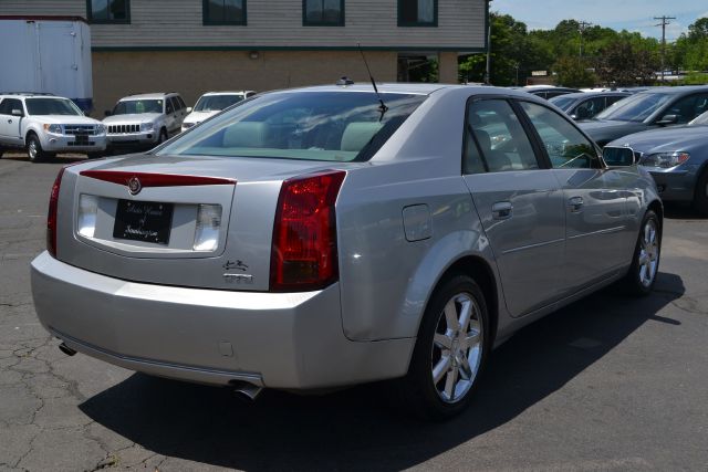 Cadillac CTS 2004 photo 8