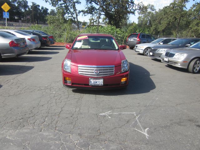 Cadillac CTS 2004 photo 2