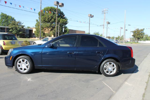 Cadillac CTS 2004 photo 2