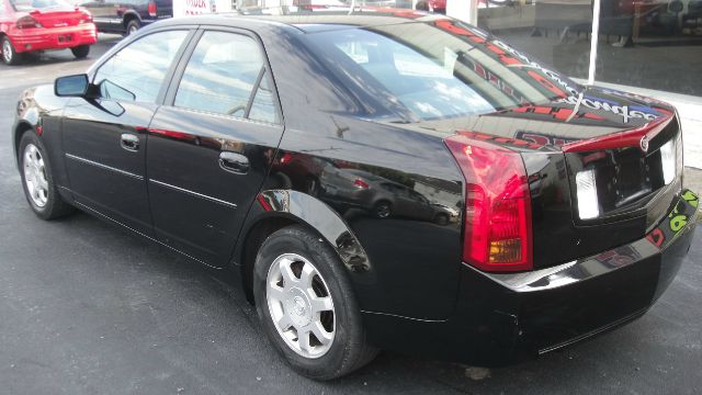 Cadillac CTS 2004 photo 1