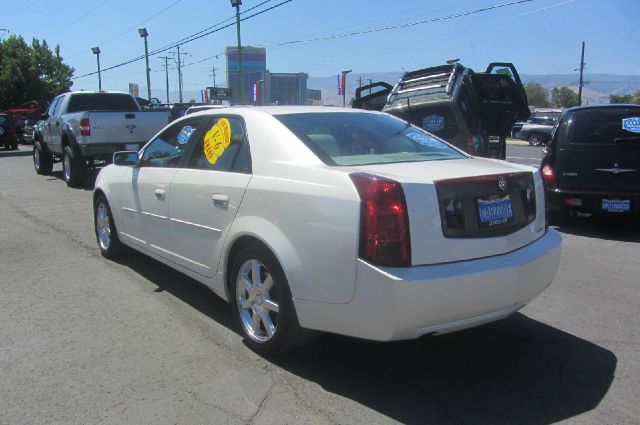 Cadillac CTS 2004 photo 4