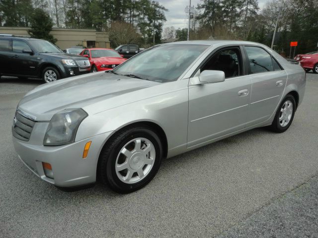 Cadillac CTS 2004 photo 2