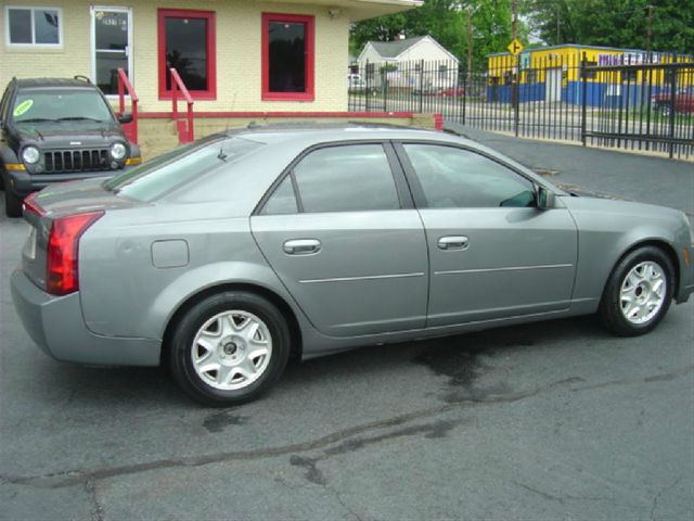 Cadillac CTS 2004 photo 12