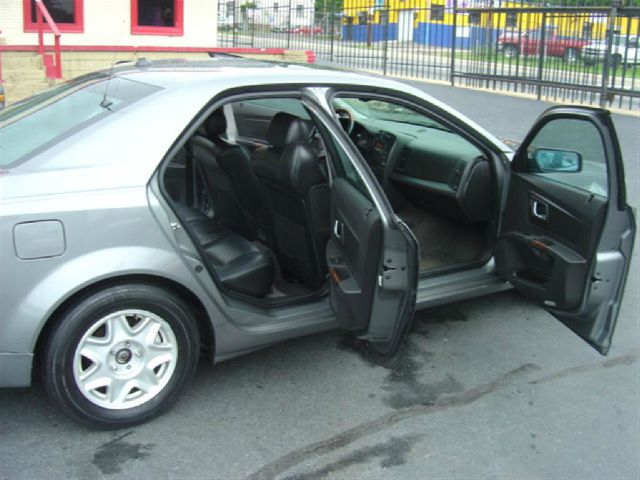 Cadillac CTS 2004 photo 17