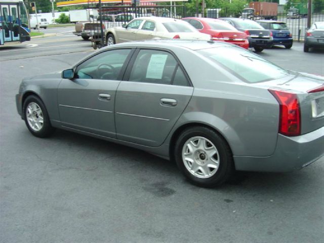 Cadillac CTS 2004 photo 3