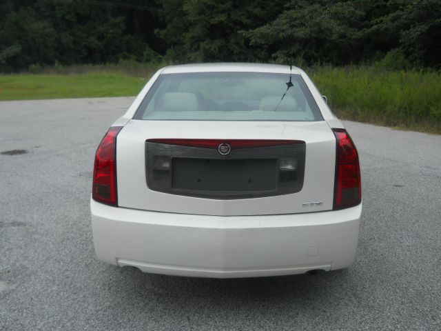 Cadillac CTS 2004 photo 3