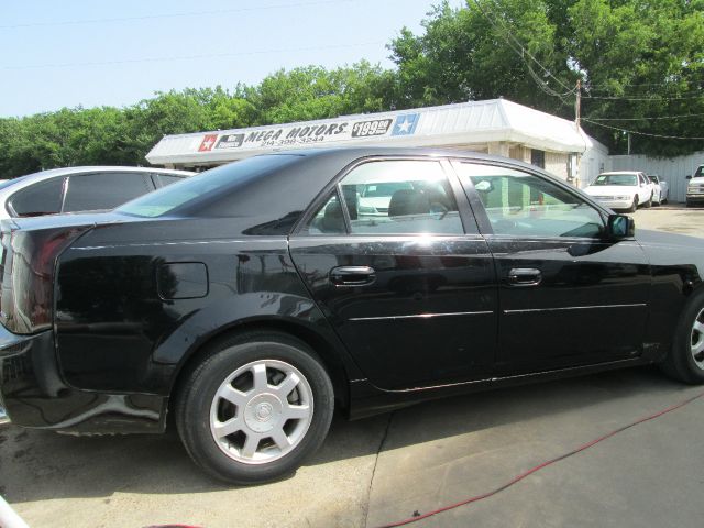 Cadillac CTS 2004 photo 1