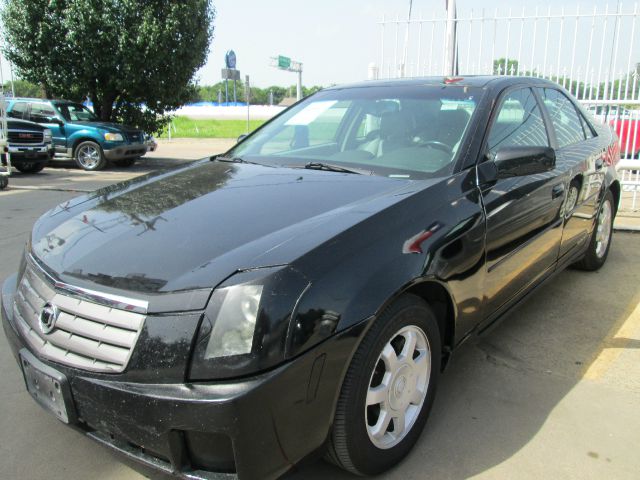 Cadillac CTS 2004 photo 2