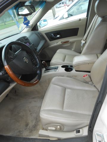 Cadillac CTS 2004 photo 2