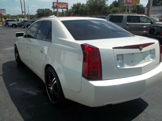 Cadillac CTS 2004 photo 9