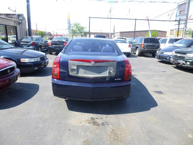 Cadillac CTS 2004 photo 12