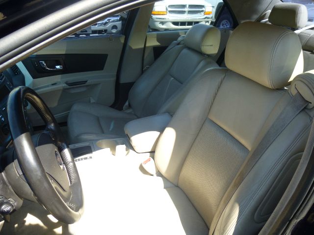 Cadillac CTS 2004 photo 2