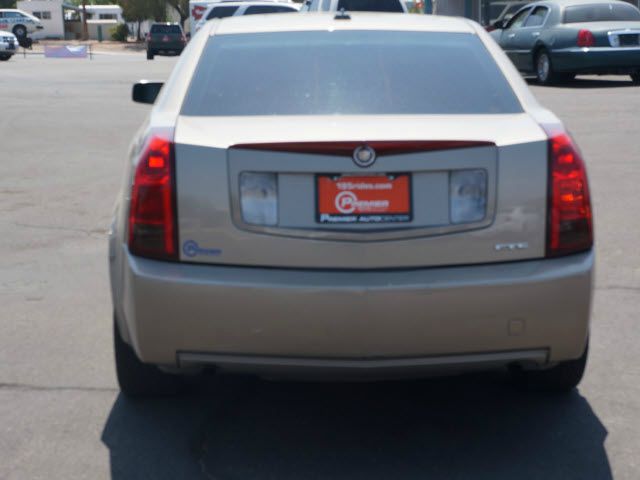 Cadillac CTS 2004 photo 1