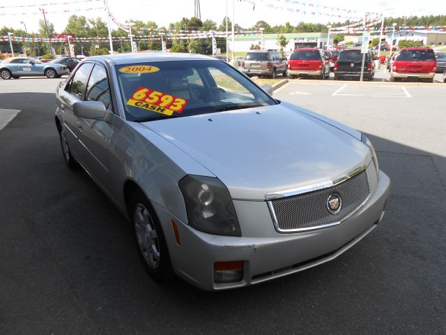 Cadillac CTS 2004 photo 2