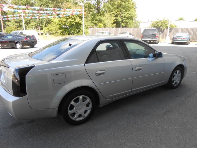 Cadillac CTS 2004 photo 3