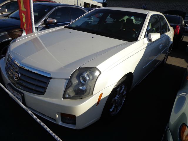 Cadillac CTS 2004 photo 4