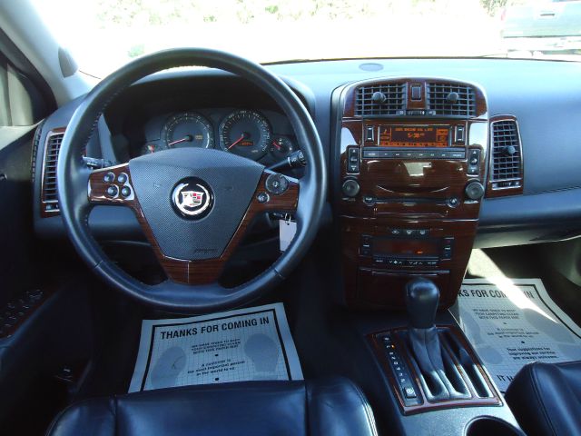 Cadillac CTS 2004 photo 8