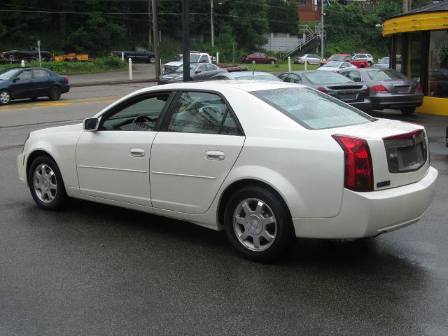 Cadillac CTS 2004 photo 10