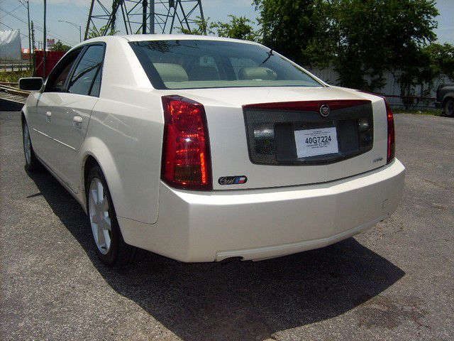 Cadillac CTS Unknown Sedan