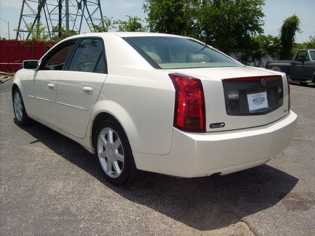 Cadillac CTS 2004 photo 1