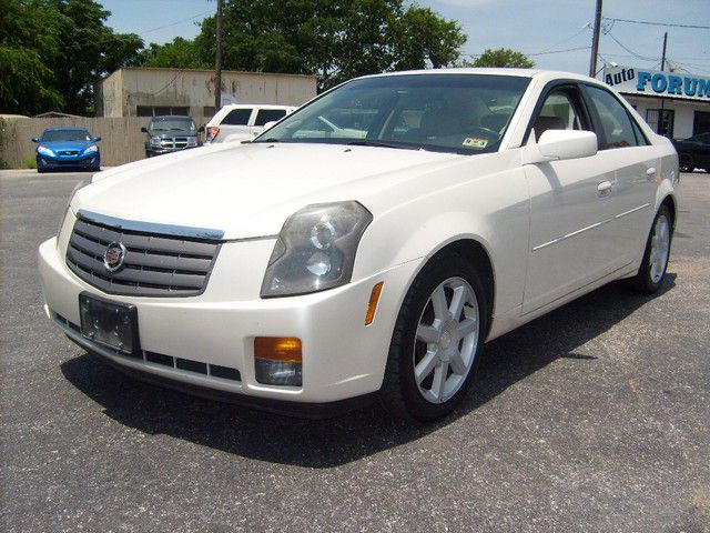 Cadillac CTS 2004 photo 2