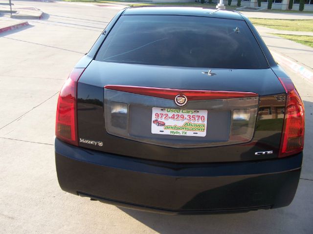 Cadillac CTS 2004 photo 3