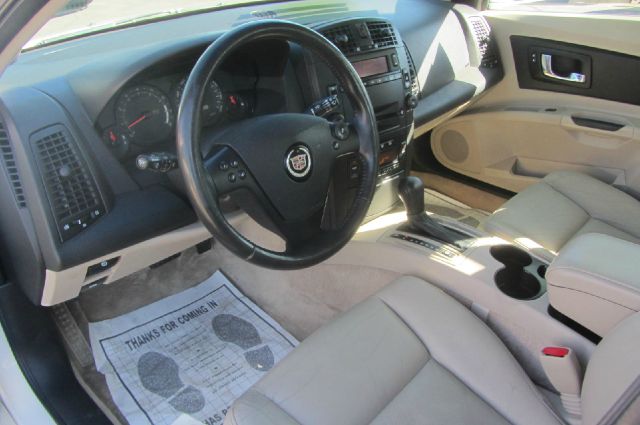 Cadillac CTS 2004 photo 3