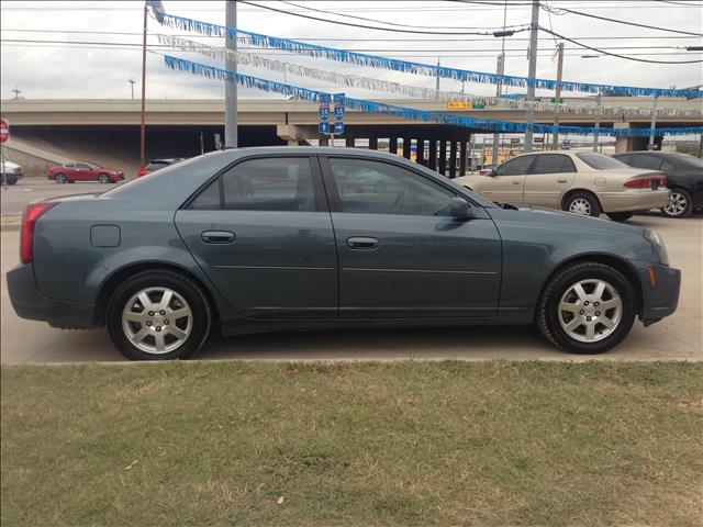 Cadillac CTS 2005 photo 2