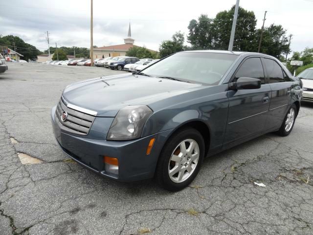 Cadillac CTS 2005 photo 2